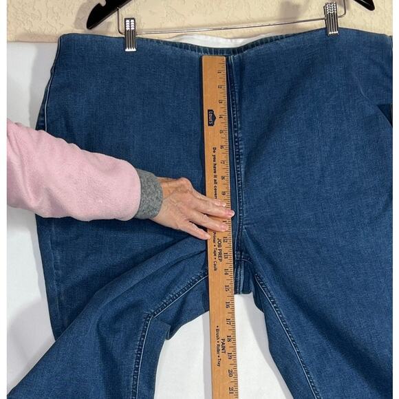 D&Co size 22W pull on jeans elastic waist back pockets stretchy cropped comfort - Picture 4 of 9